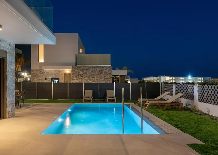 Rodos Stars Stellar فيلة *