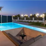 Rodos Stars Stellar
