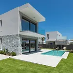 Rodos Stars Stellar فيلة *